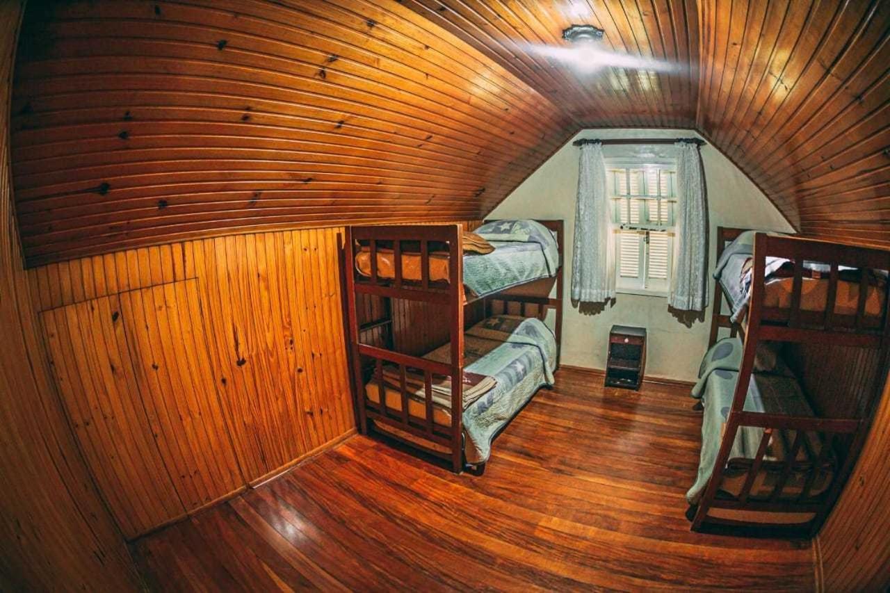 فندق Colonia Saa Campos do Jordão المظهر الخارجي الصورة